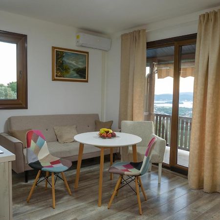 Sunset Holiday Home Тиват Экстерьер фото